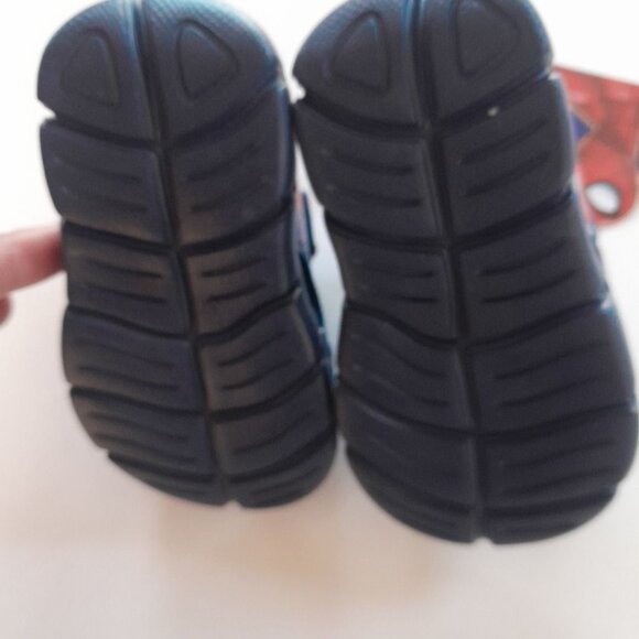 Boys Spiderman Sandals Size 5 - Picture 6 of 6